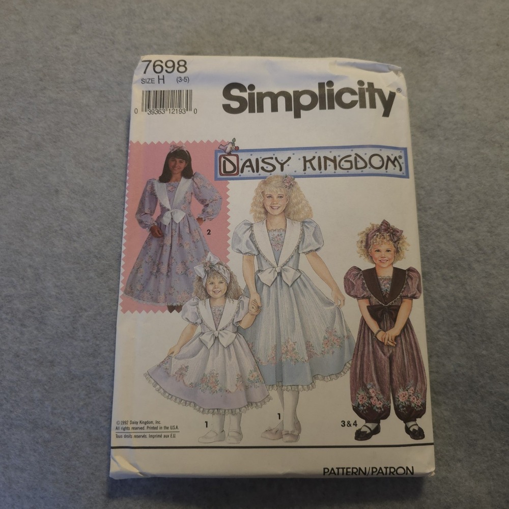 Simplicity UNCUT Sewing Pattern 7698β Daisy Kingdom Girls Child Romper Dress 3-5